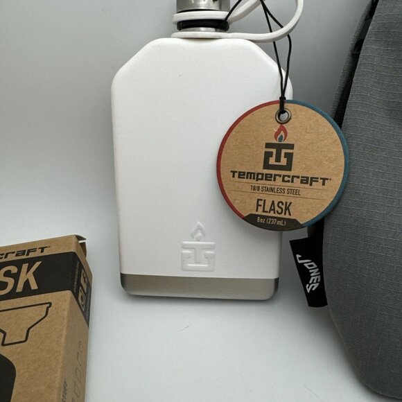 Tempercraft 8oz Stainless Flask w/ D3RBY Bag White Color G1 - Picture 3 of 4